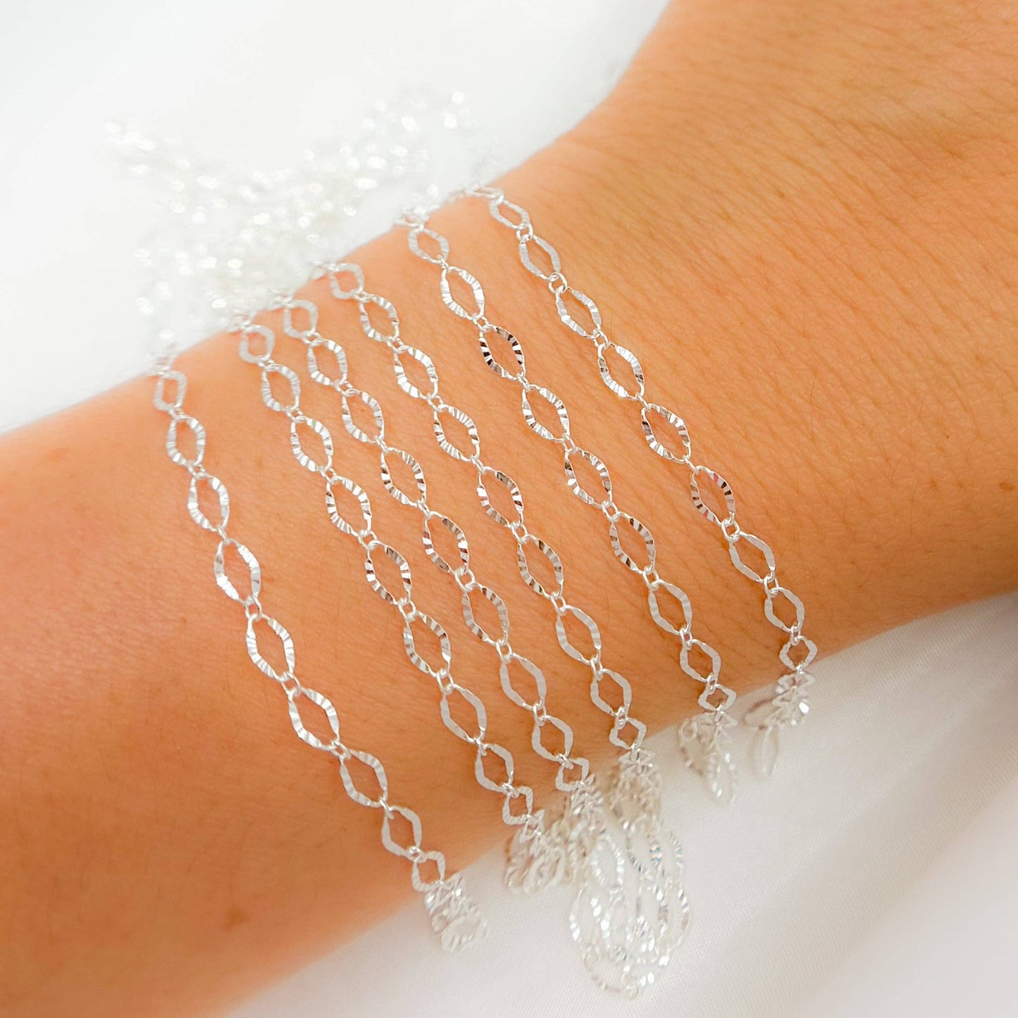 1370SBSS. Sterling Silver Diamond Cut Oval Cable Link Chain