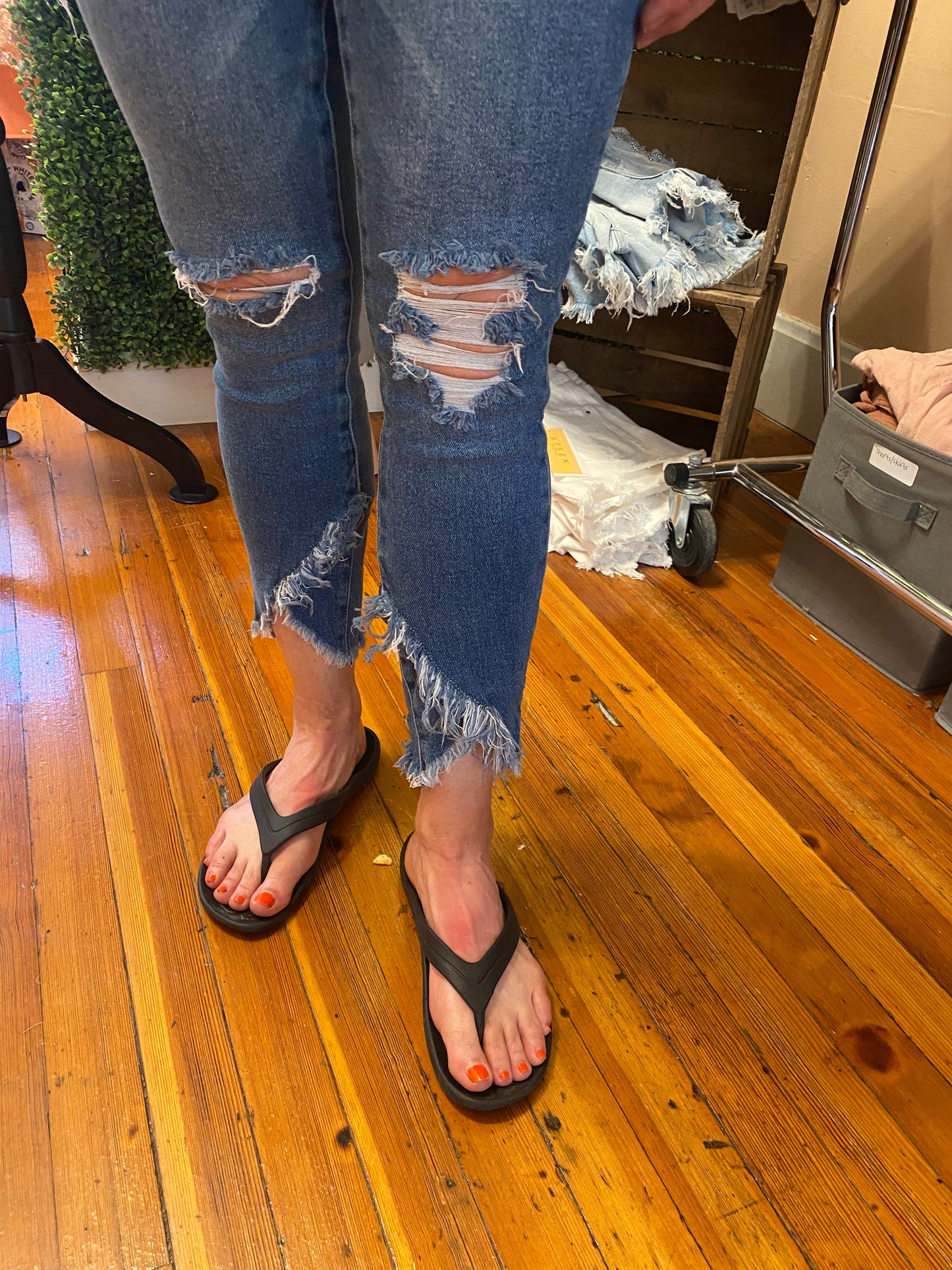 Vintage Basic Hem Ankle Jeans