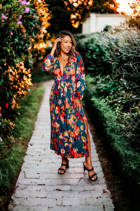 Printed Deep V Slit Pleated Dress