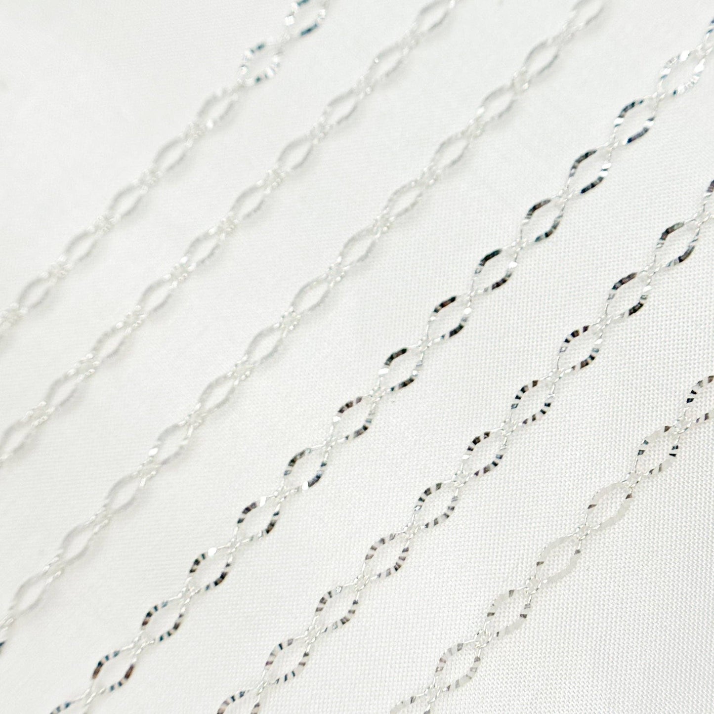 1370SBSS. Sterling Silver Diamond Cut Oval Cable Link Chain
