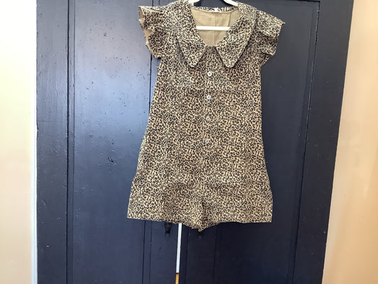 Leopard print jumper