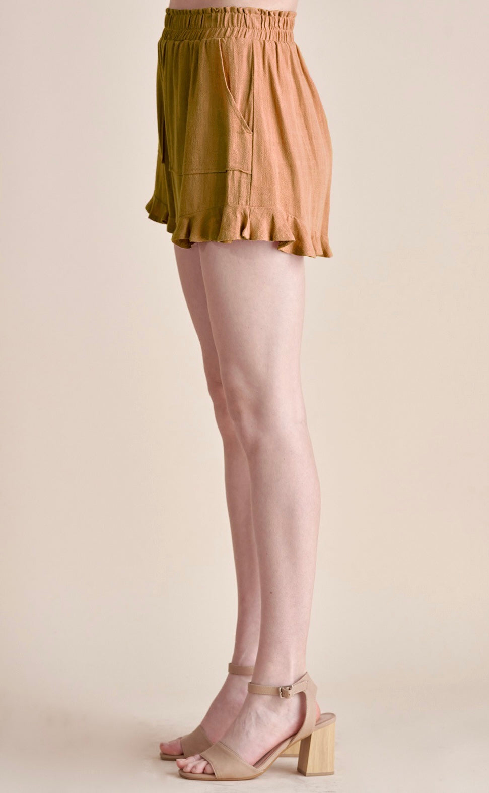 Linen Ruffle Elastic Waist Shorts