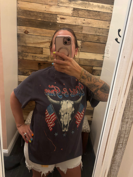 Wild & free American longhorn graphic bleach top