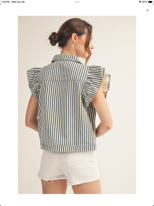 Stripe Denim Buttonup short sleeve