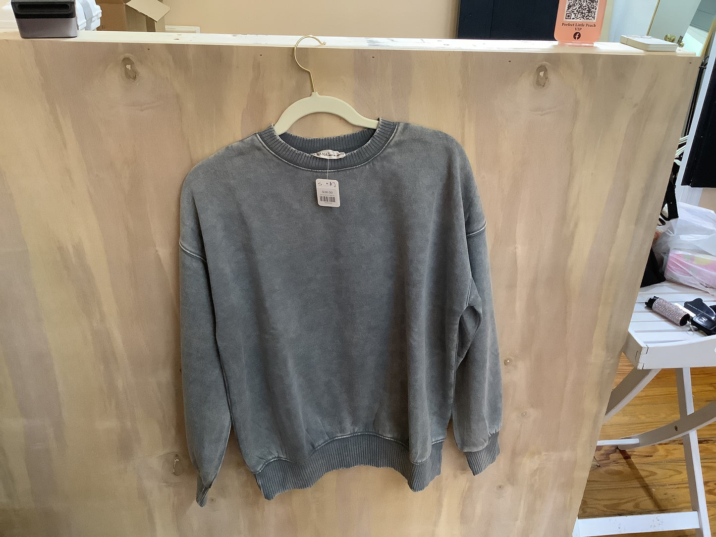 Ash washed fleece  pullover