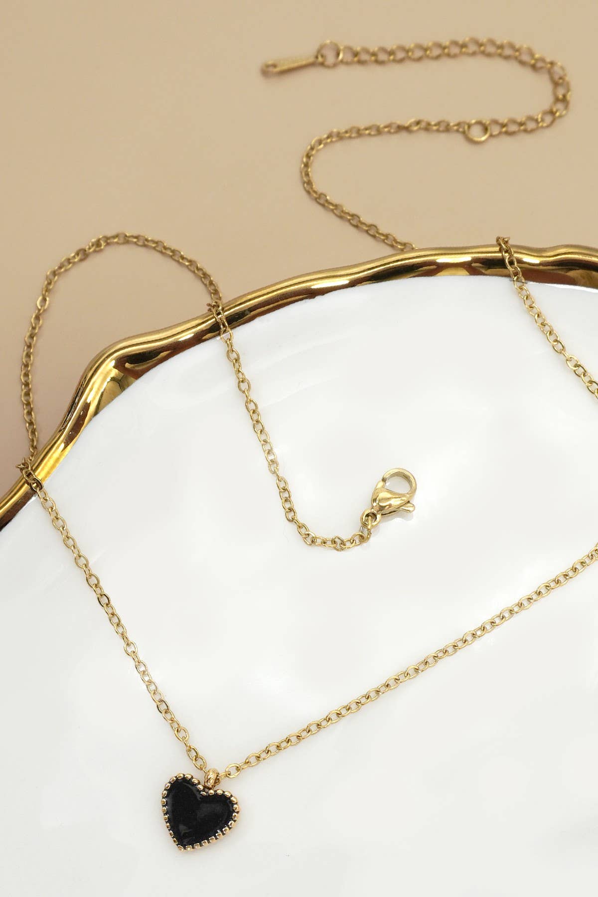18K STAINLESS STEEL TARNISH FREE HEART NECKLACE | 40NK9569