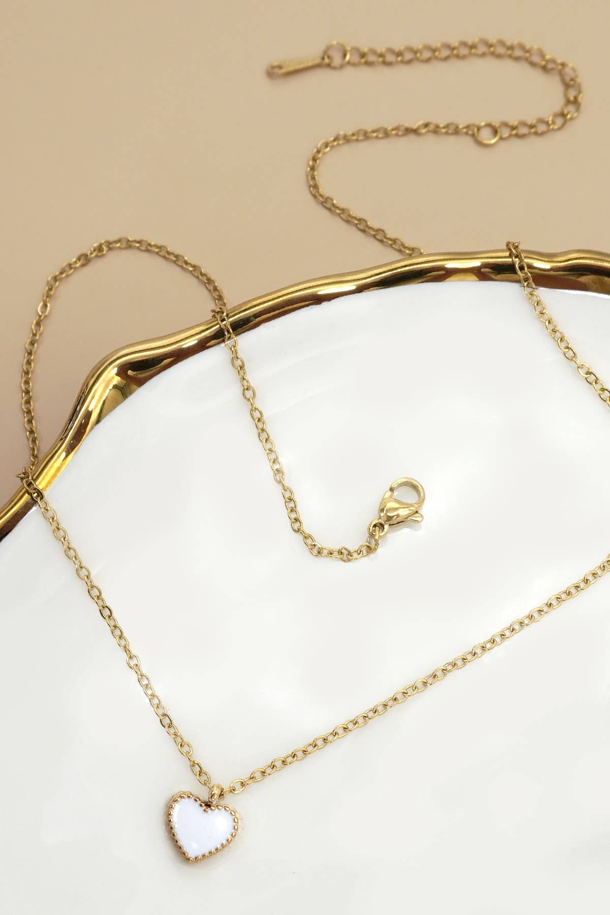 18K STAINLESS STEEL TARNISH FREE HEART NECKLACE | 40NK9569