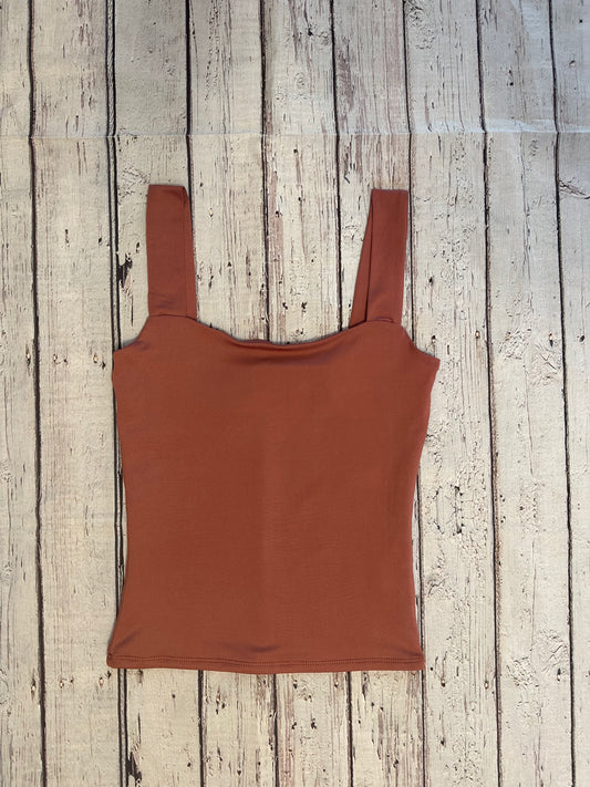 Thick Strap Cropped Tank Top