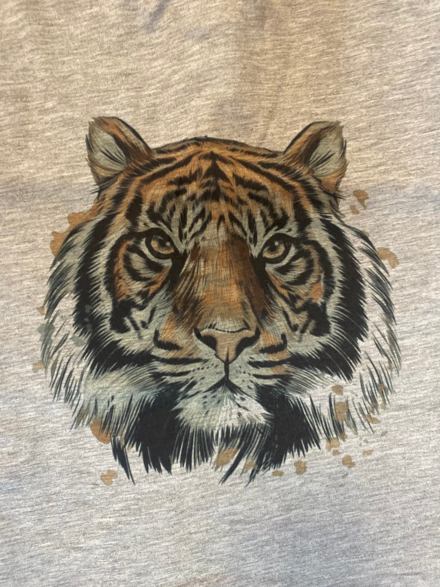The Shine Creation - Off The Shoulder Bengal Tiger Tee